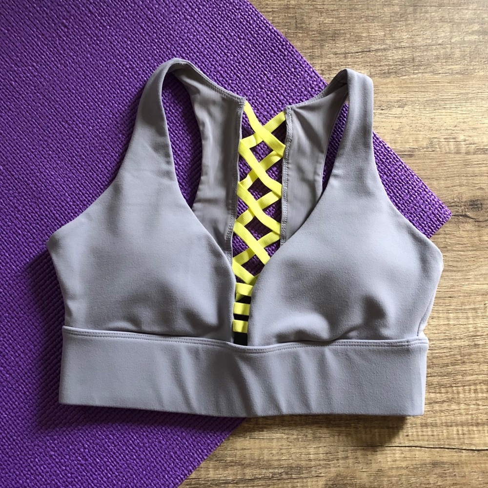 Sports bra